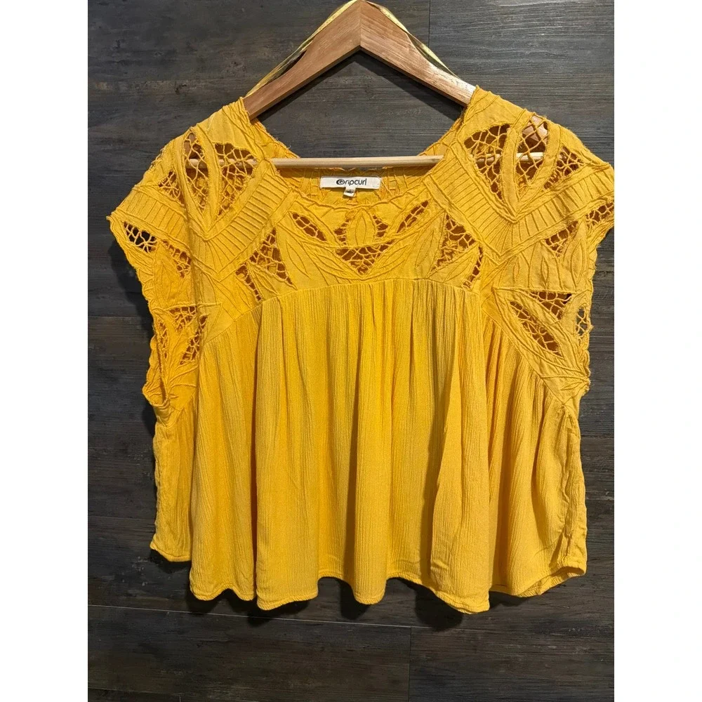 Rip Curl Mustard Yellow Crochet Lace Boho Flowy Top GSHCU7 Large - Picture 1 of 4
